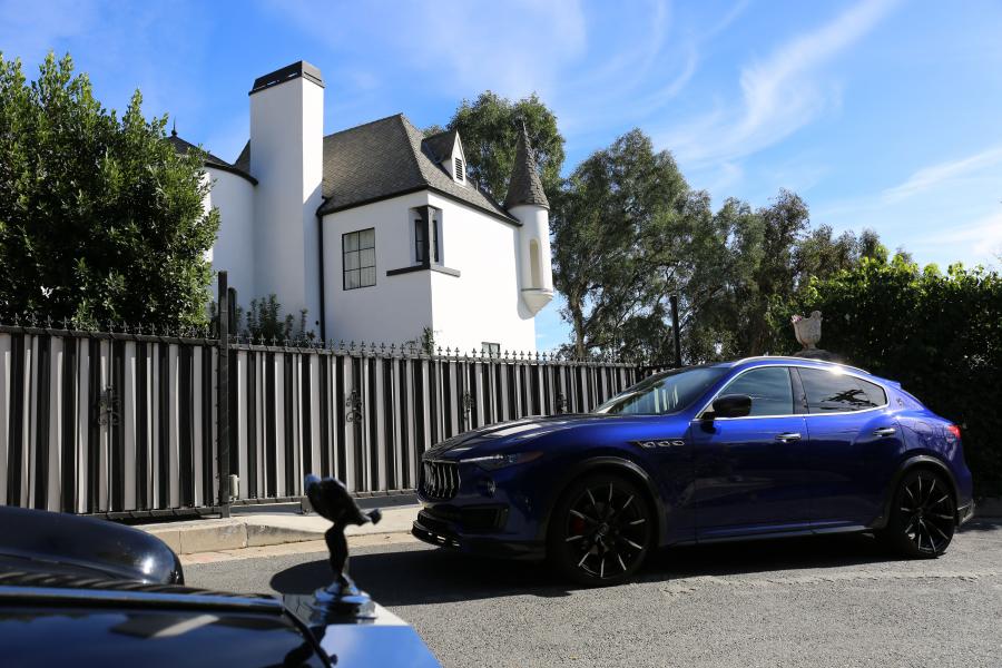  Maserati Levante Shtorm by Larte Design 2017 года  (фото 176 из 215)